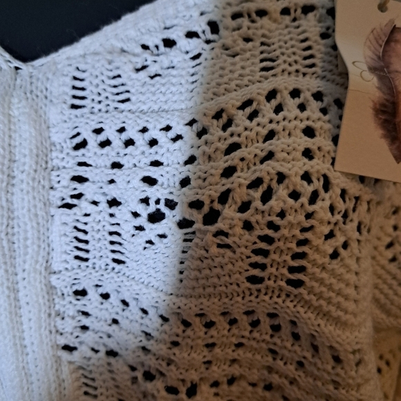 Jessica Simpson adjustable NWT Sweater size small - Picture 4 of 5